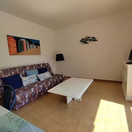 Feriehus Maisonnette Avec Piscine, A 800m De La Et De L'ecole De Surf, Terrasse Et Parking, 4 Pers. - Fr-1-778-17 Saint-Georges-d'Oleron