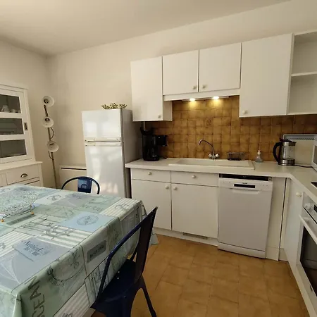 Feriehus Maisonnette Avec Piscine, A 800m De La Et De L'ecole De Surf, Terrasse Et Parking, 4 Pers. - Fr-1-778-17